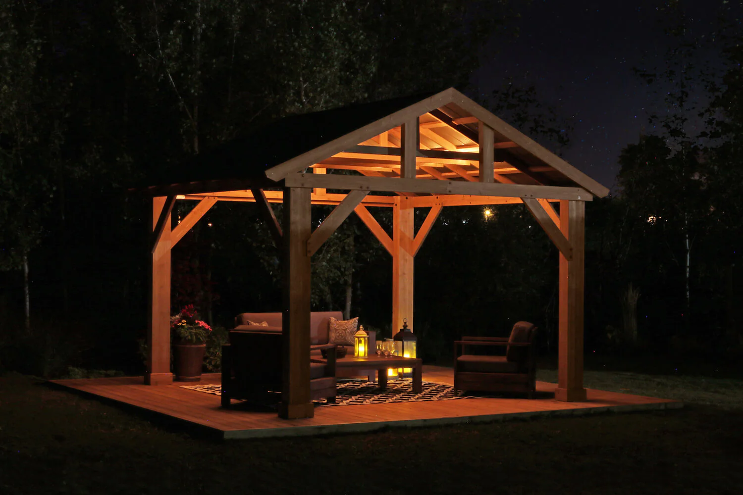 14 x 12 Wood Pavilion With Aluminum Roof - Image 3