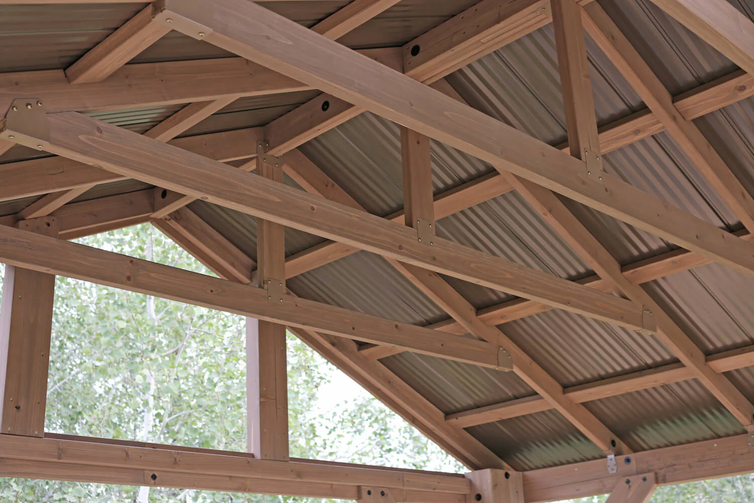 14 x 12 Wood Pavilion With Aluminum Roof - Image 7
